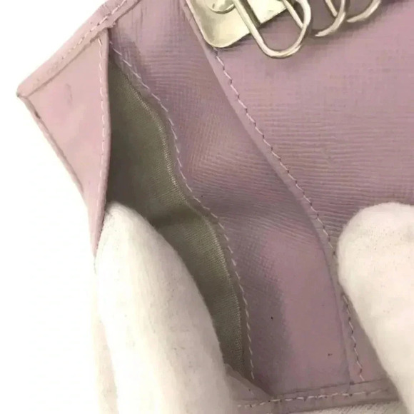 Prada Women's Lavender Pink Saffiano Leather Key Case - Picture 7 of 8